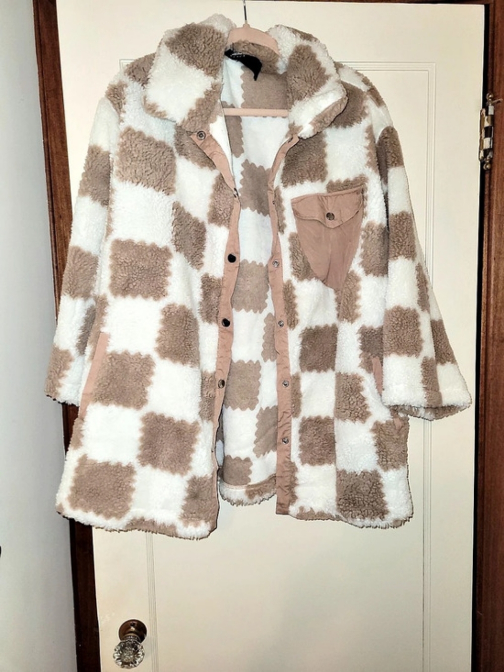 White Birch Teddy Jacket in Brown & White Size Large Like New